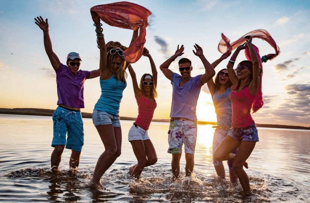 MORE, PRIJATELJI, ZABAVA, ODMOR