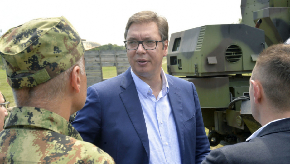 Aleksandar Vučić, Vojska Srbije