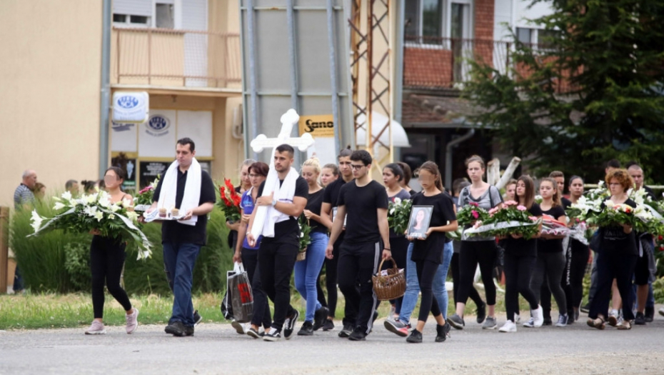 Sara Lolić, Šabac, sahrana