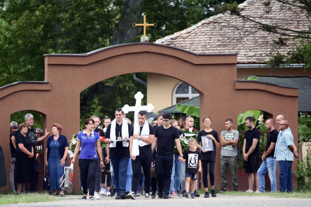 Sara Lolić, Šabac, sahrana