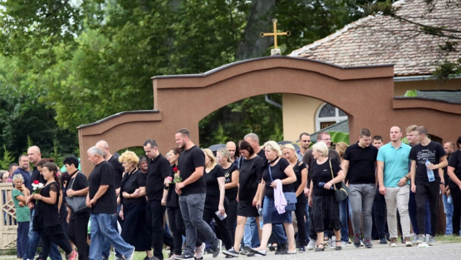 Sara Lolić, Šabac, sahrana