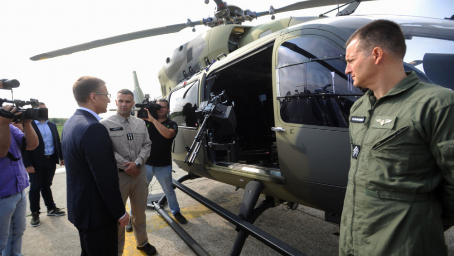 Helikopter, Nebojša Stefanović