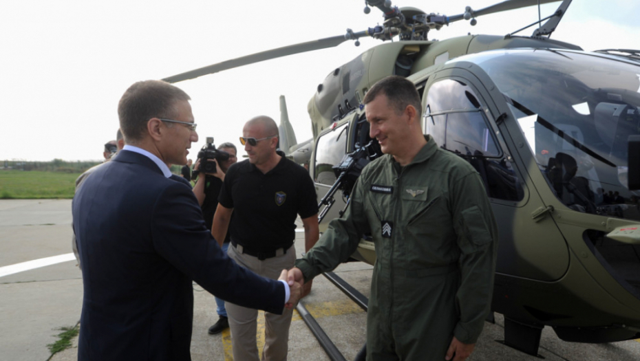 Helikopter, Nebojša Stefanović