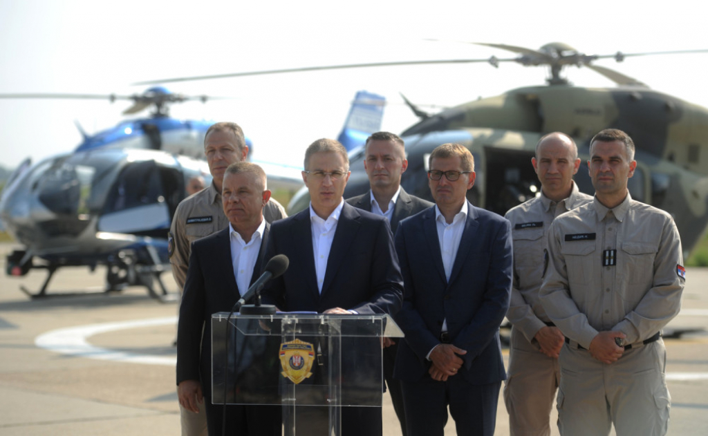 Helikopter, Nebojša Stefanović