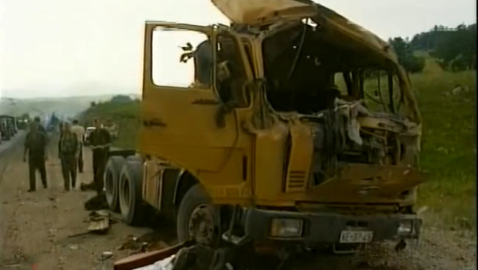 Petrovačka cesta, Oluja,