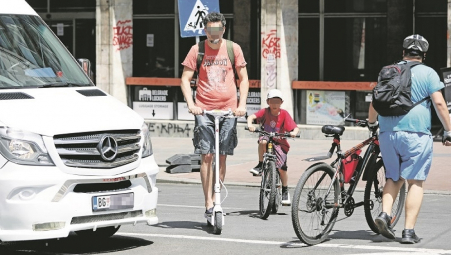 Električni trotinet