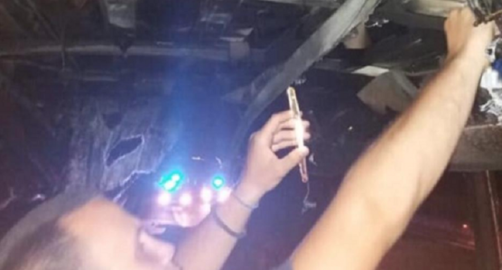 Autobus pun putnika se zapalio