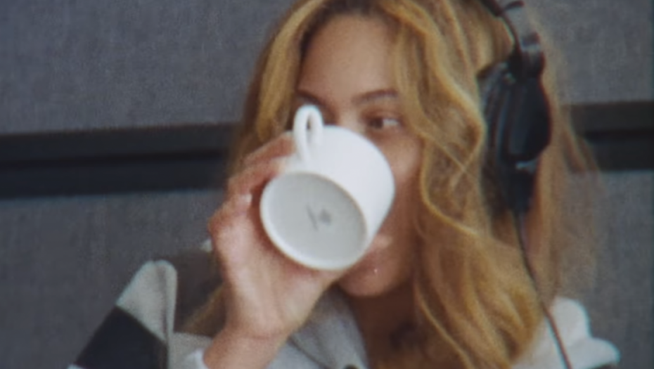 BIJONSE, Diva, Koačela