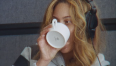 BIJONSE, Diva, Koačela