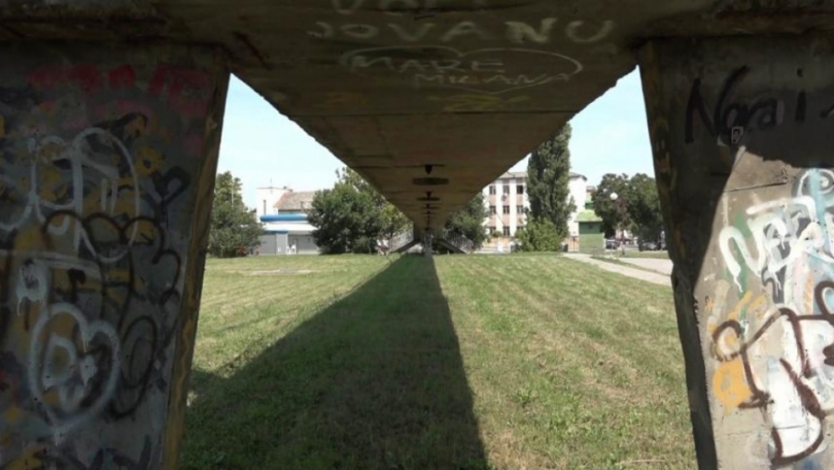 Most na suvom, Zrenjanin