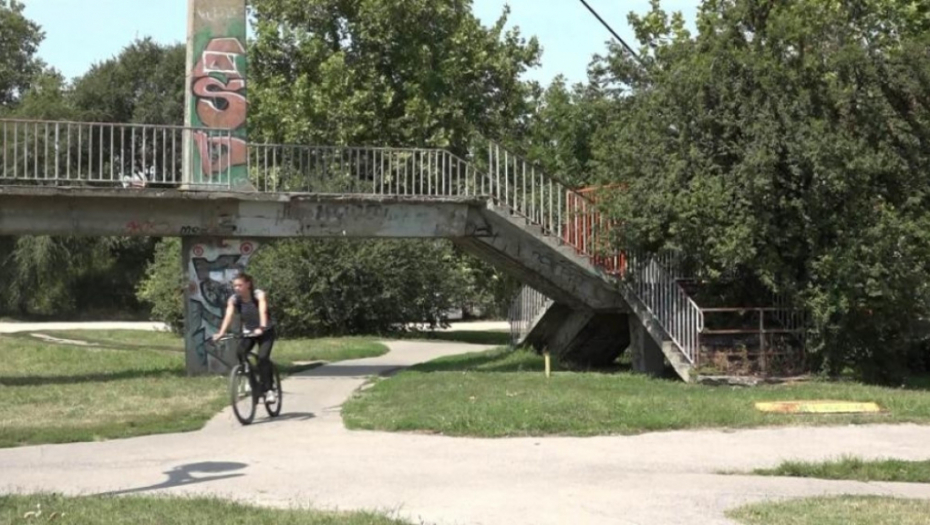 Most na suvom, Zrenjanin