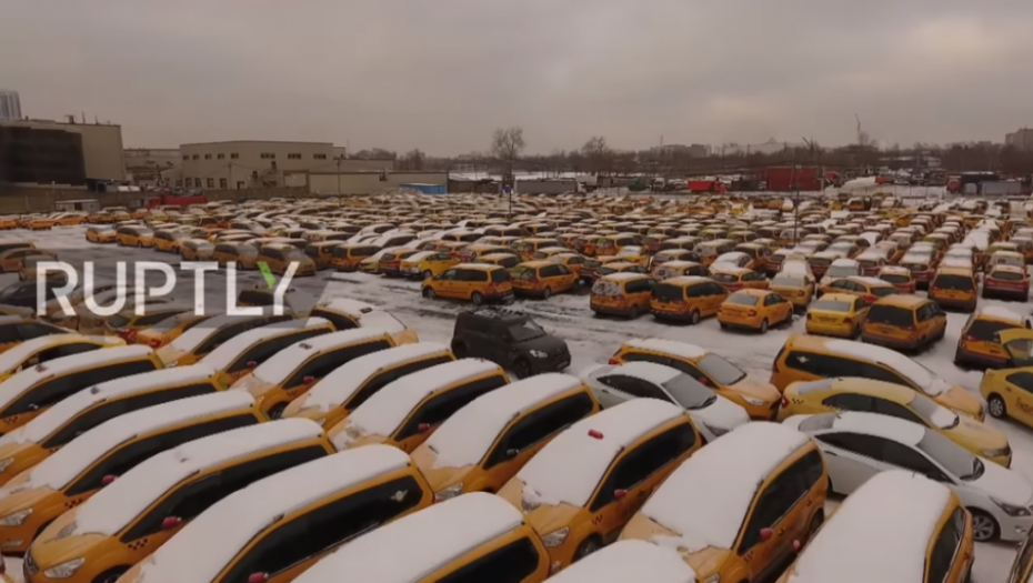 Groblje žutih automobila, Moskva