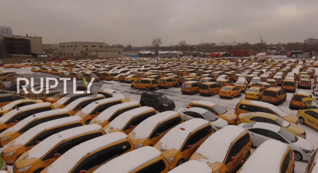 Groblje žutih automobila, Moskva
