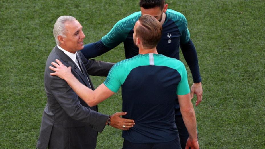 Hristo Stoičkov u poseti fudbalerima Totenhema