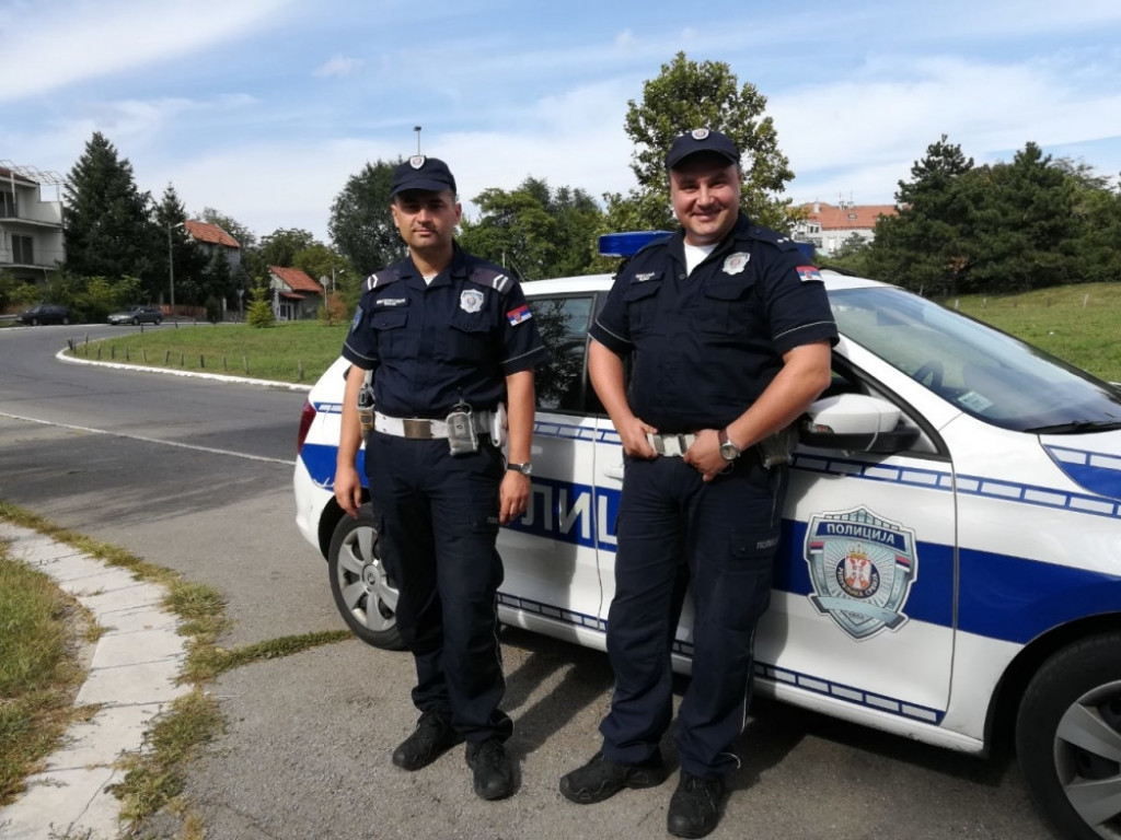 Policajci heroji