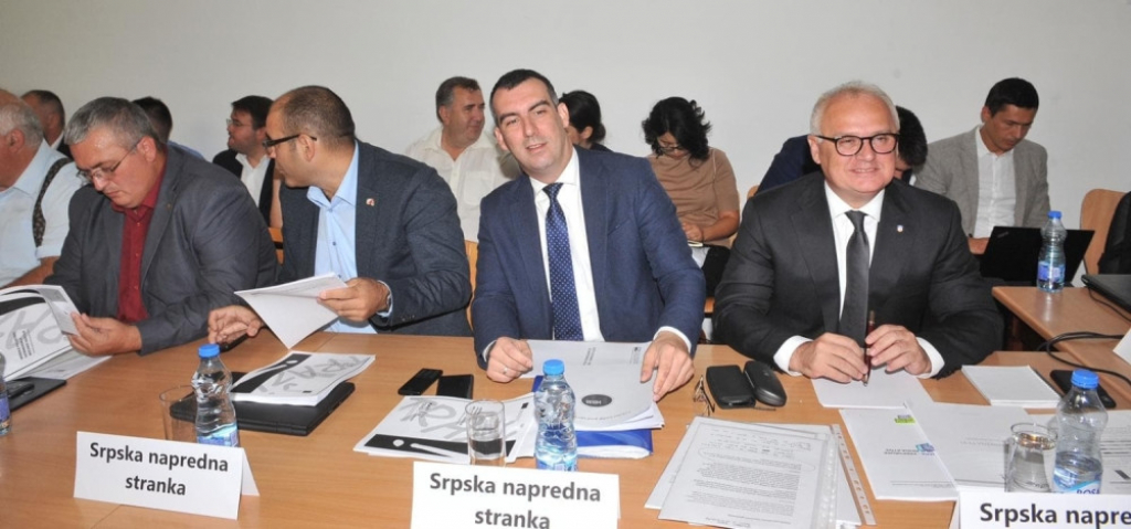 Debata vlasti i opozicije na FPN