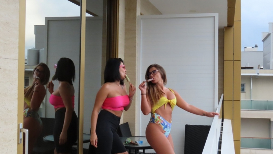 Olja Bajrami i Dragana Mitar