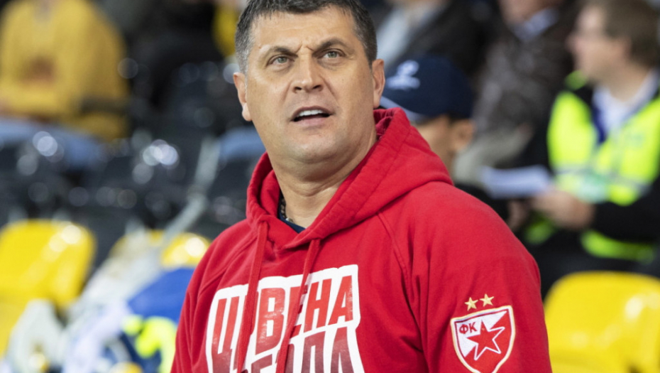 Vladan Milojević na utakmici sa Jang Bojsom u Bernu