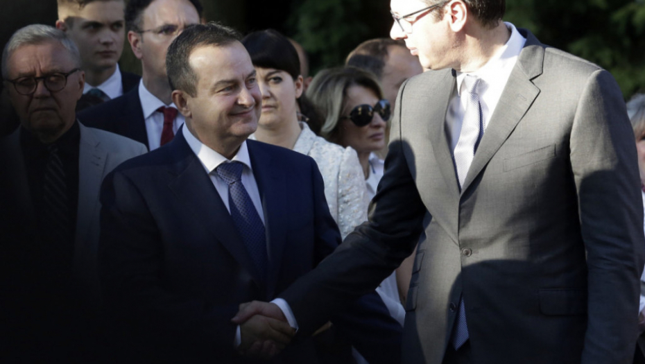 Aleksandar Vučić, Ivica Dačić