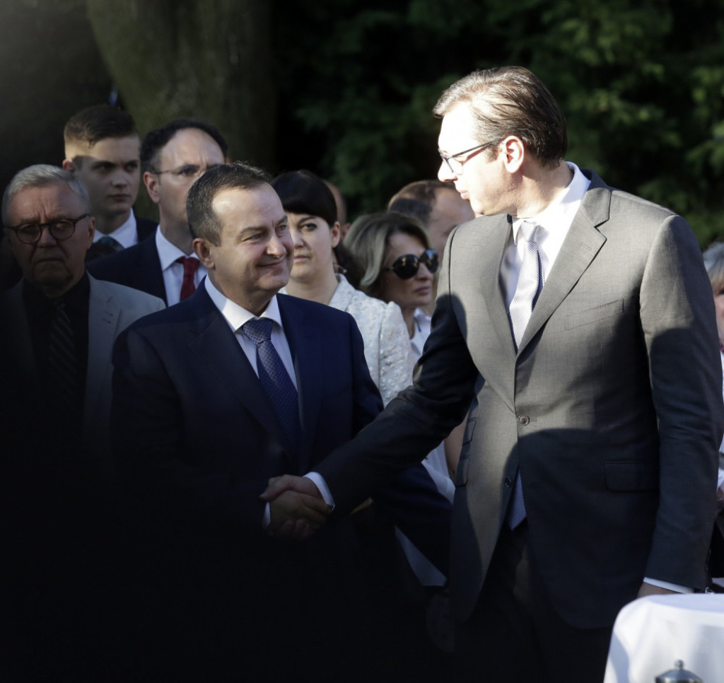 Aleksandar Vučić, Ivica Dačić