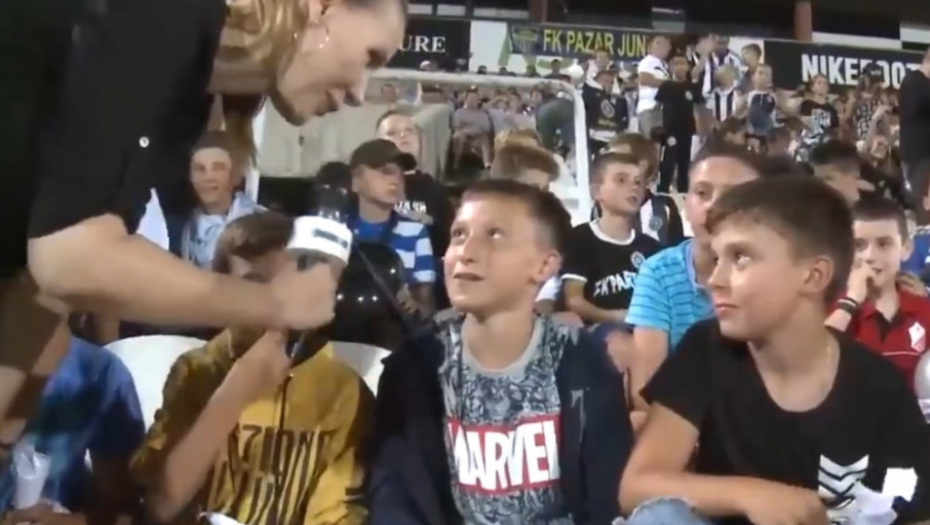 Biljana i navijači Zvezde