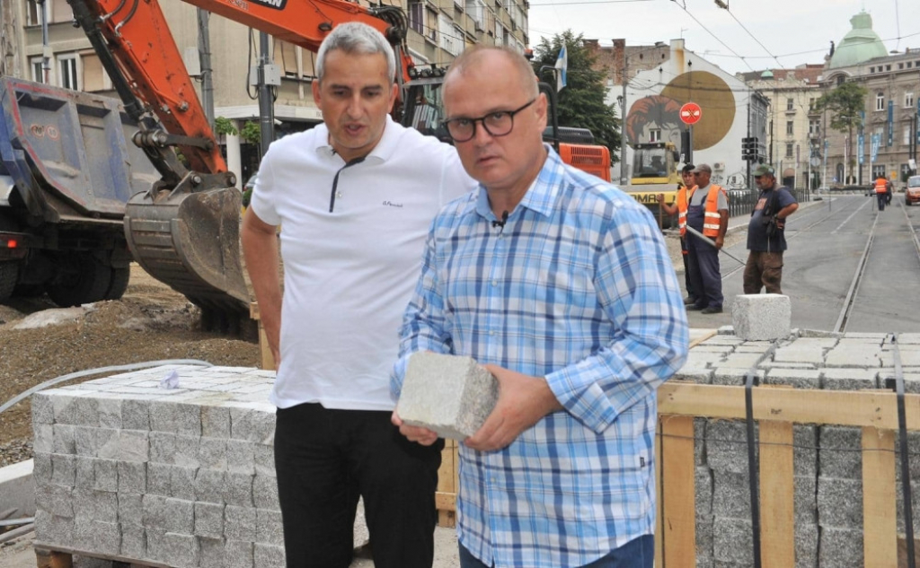 Goran Vesić obilazi radove