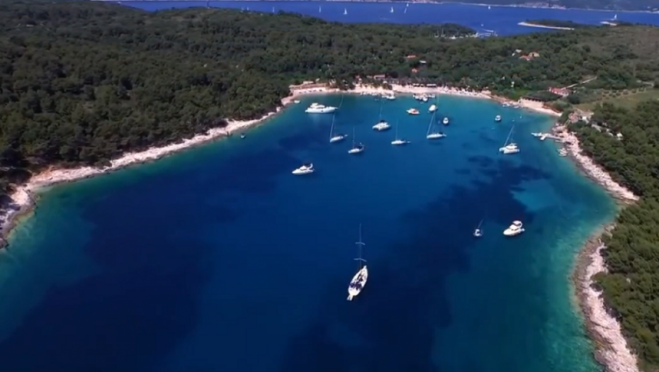 Hvar, Paklena ostrva