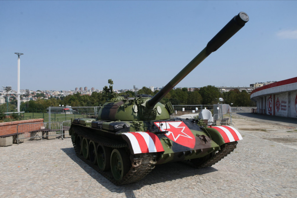 Tenk, T-55, Crvena Zvezda