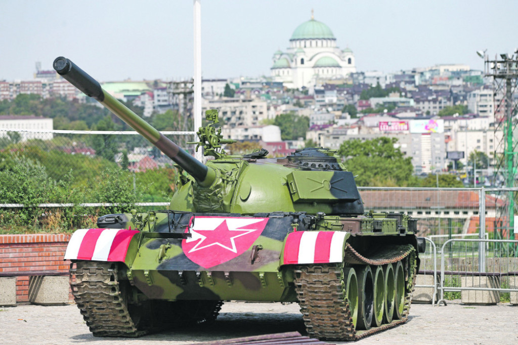 Tenk, T-55, Crvena Zvezda