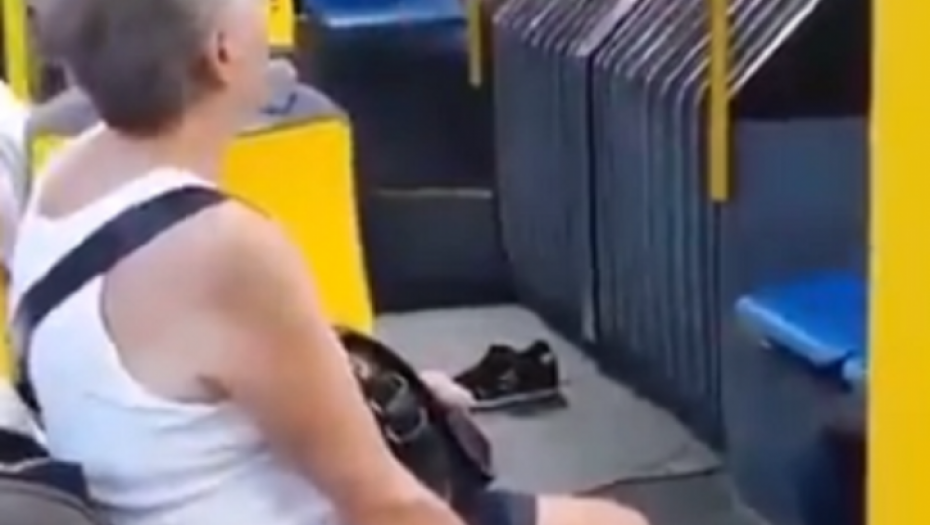 Gradski prevoz, skidanje