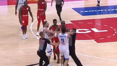 Tuča Italija - Angola