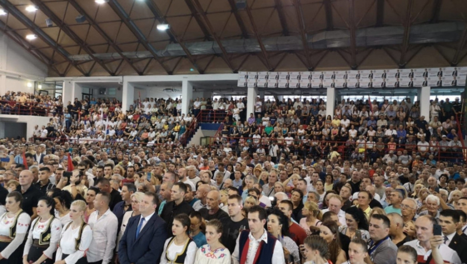 Aleksandar Vučić. Medveđa