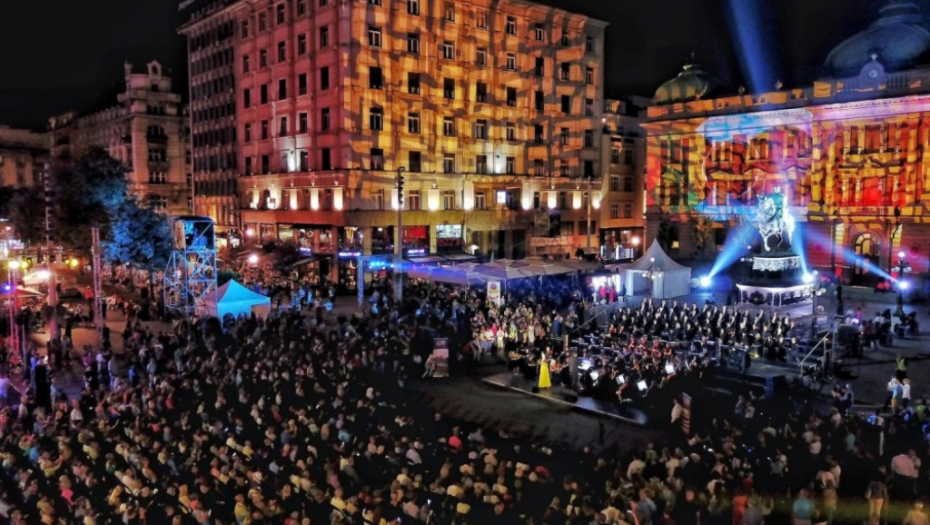 Gala koncert na beogradskom Trgu Republike