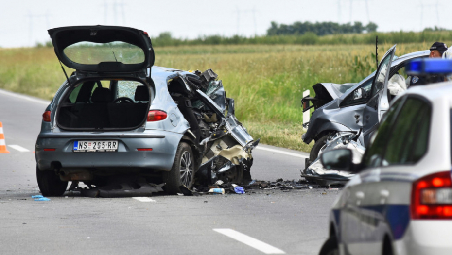 Saobraćajna nesreća, vatrogasci