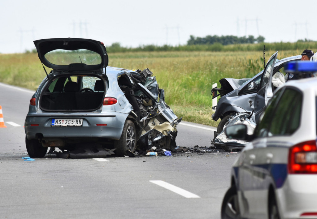 Saobraćajna nesreća, vatrogasci