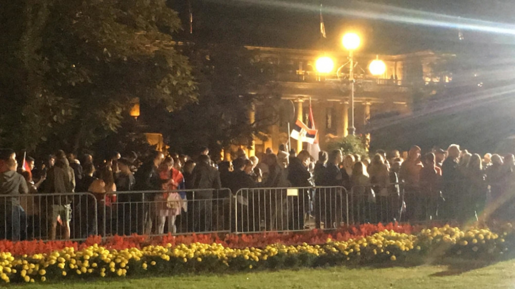 ispred Skup&scaron;tine se uveliko čekaju odbojka&scaron;ice