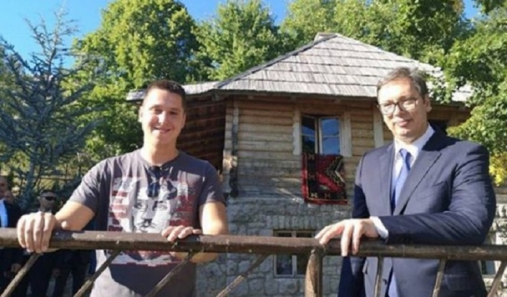 Aleksandar Vučić, Danilo Vučić