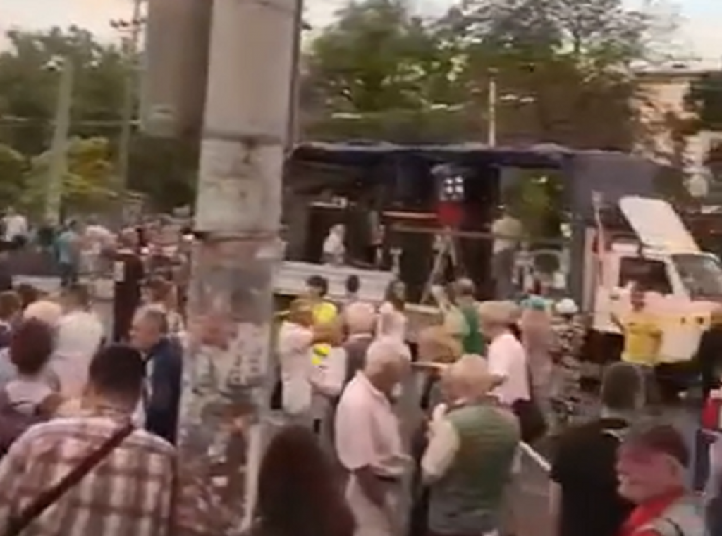 Protest ispred Rektorata