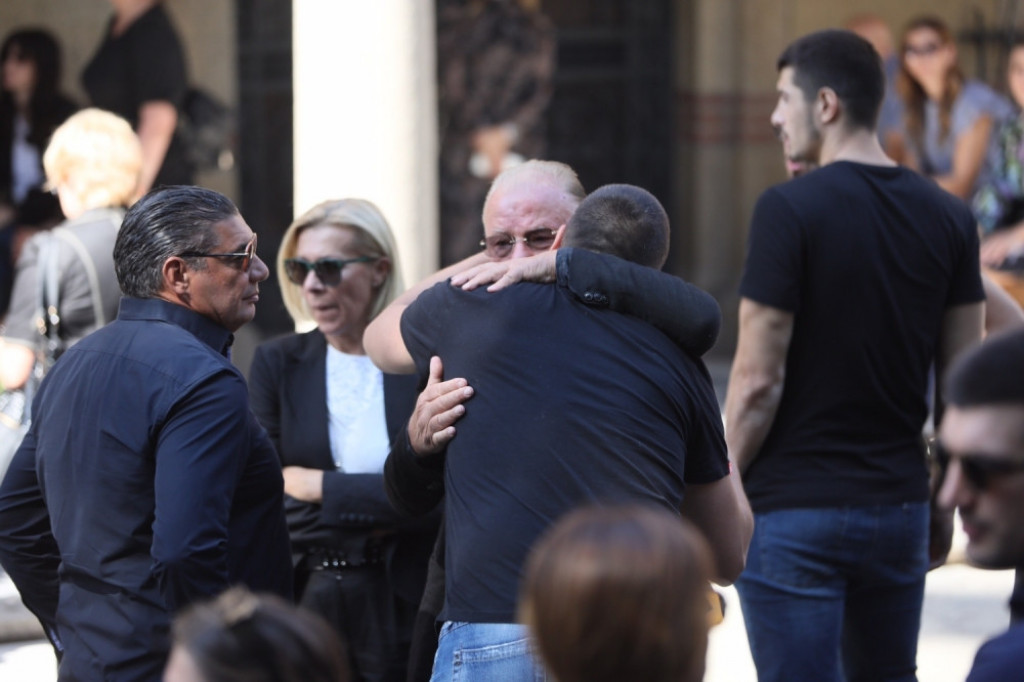 Sahrana majke Vasilija Micića