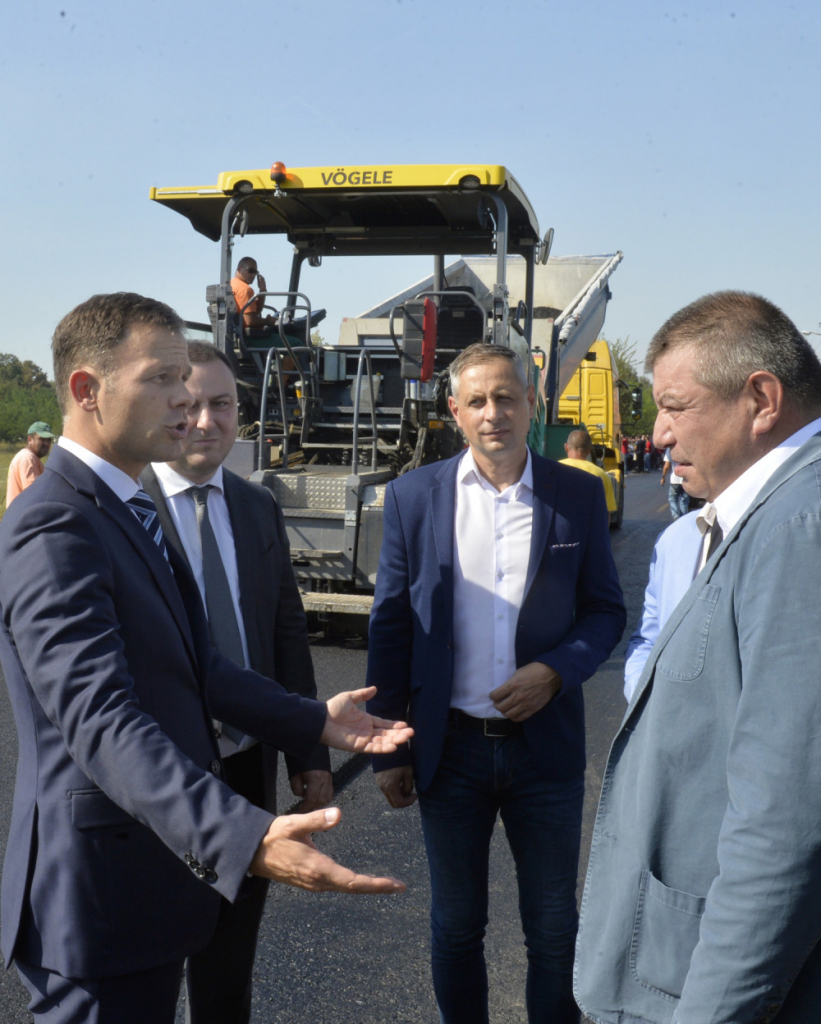 Sini&scaron;a Mali u obilasku zavr&scaron;nih radova na saobraćajnici