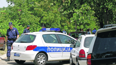 Komšija izbo nožem komšiju