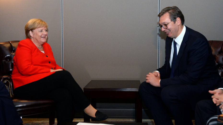 Aleksandar Vučić, Angela Merkel