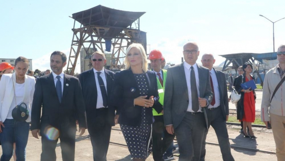 Miloš Vučević, Novi Sad