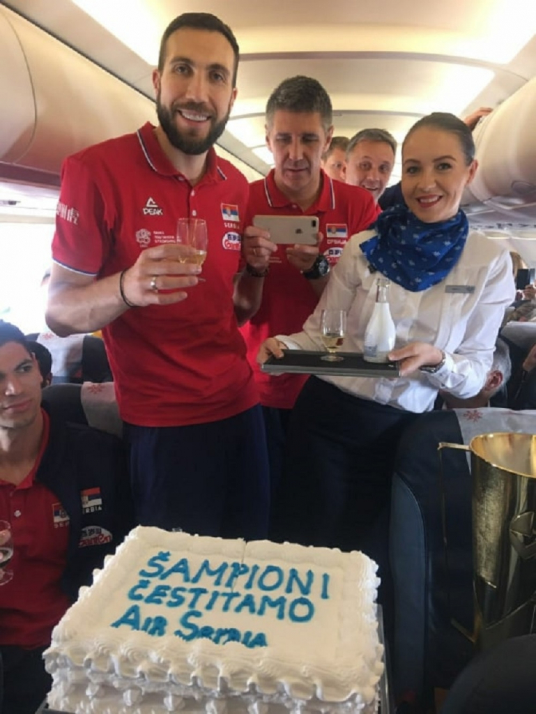 Iznenađenje za odbojkaše