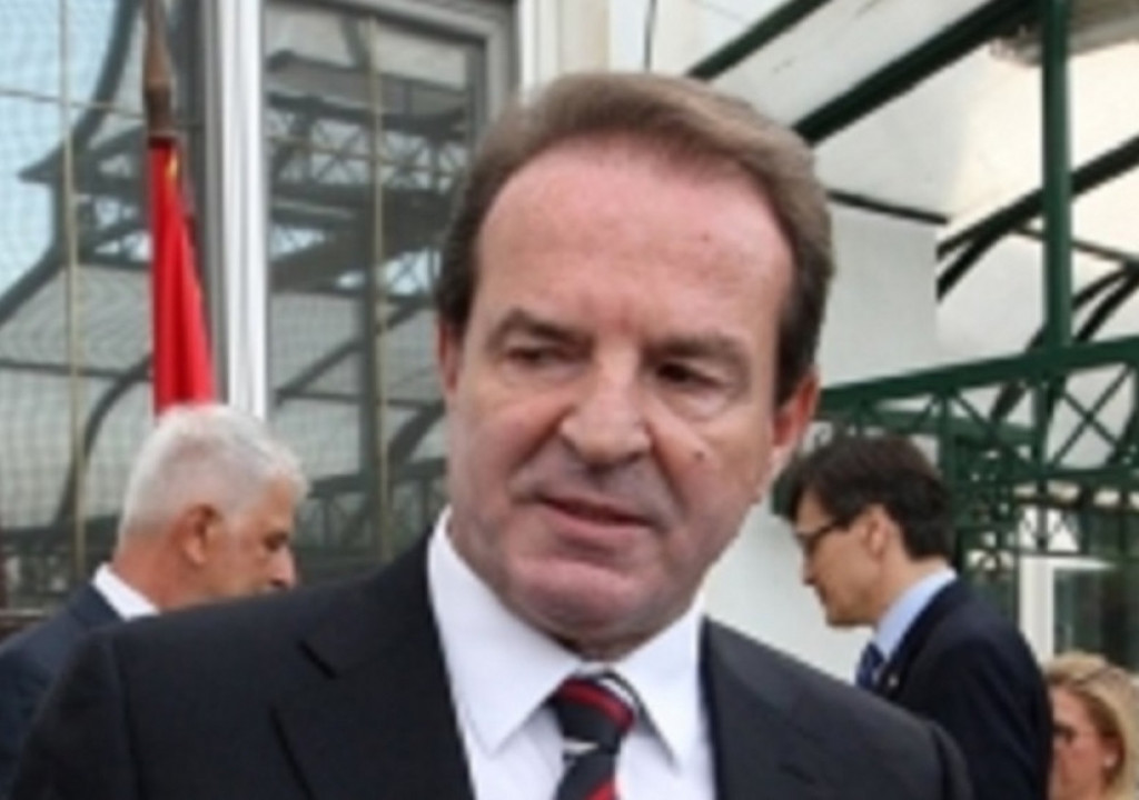 Bogoljub Karić