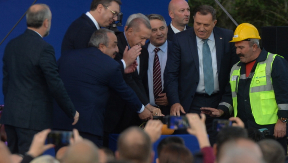 vučić, erdogan, rača, kamen temeljac