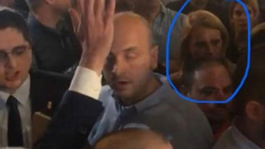 Paljenje Vesićeve knjige 