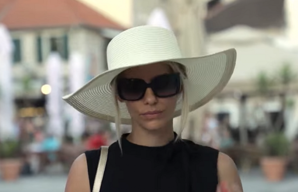 Članica grupe Pink Panter