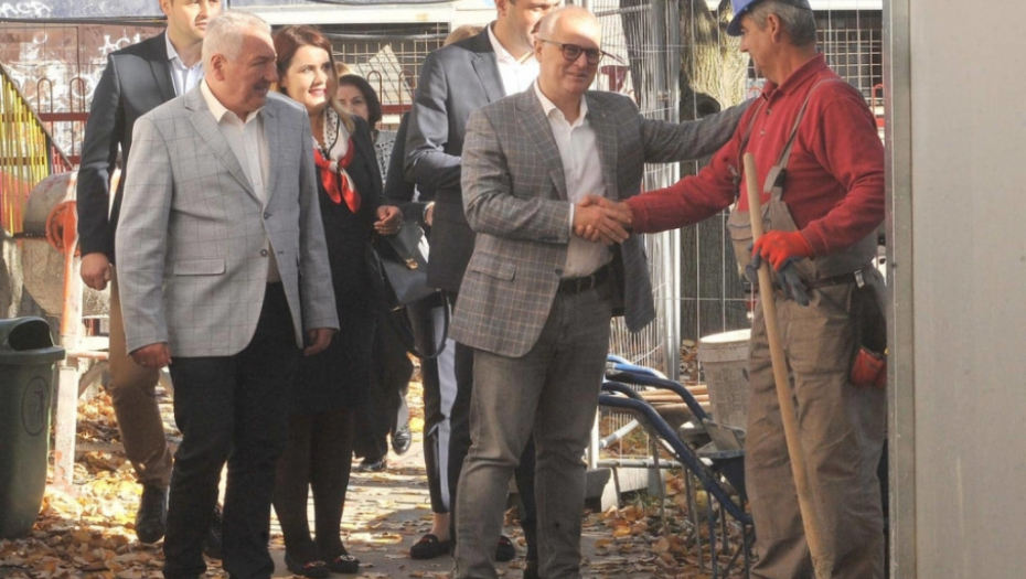 Goran Vesić, Vrtić Petlić, Rakovica