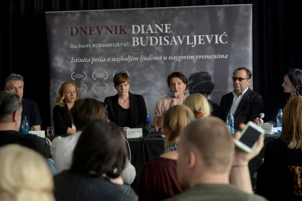 Konferencije za novinare 